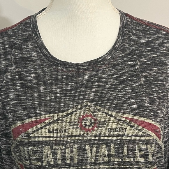 Men’s Gray Long Sleeve Shirt size L Death Valley - Picture 4 of 8